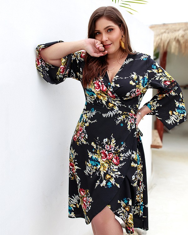 + LADIES VNECK DRESS