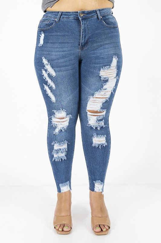 PLUS JEANS
