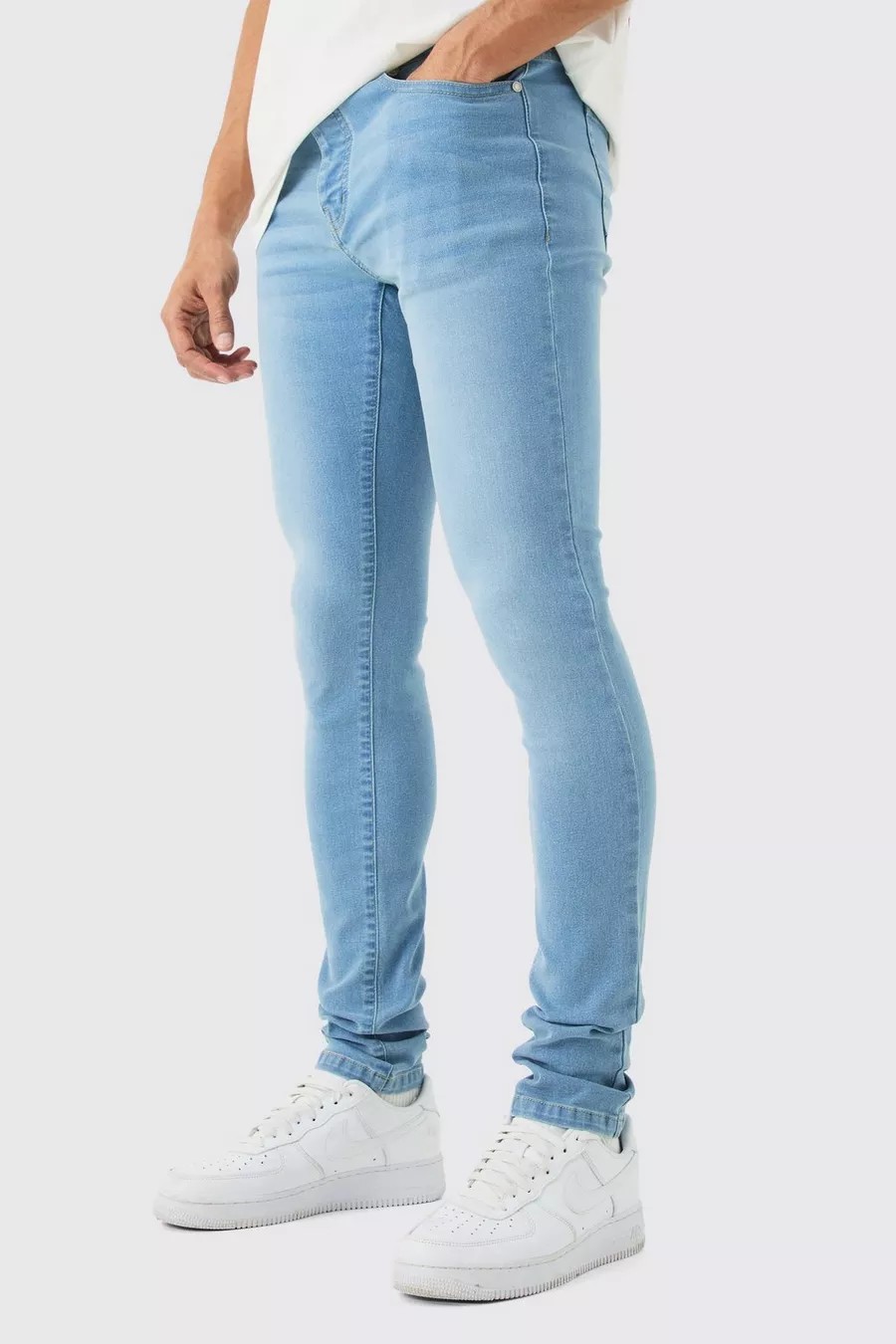 MEN SOLID JEANS